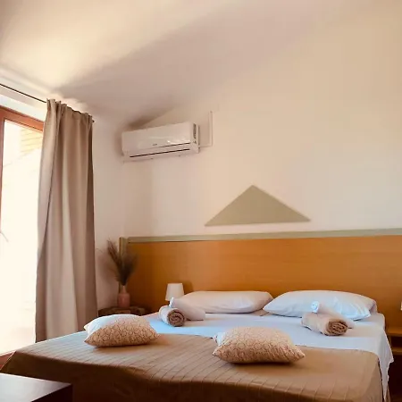 Guest house Linc & Banjole