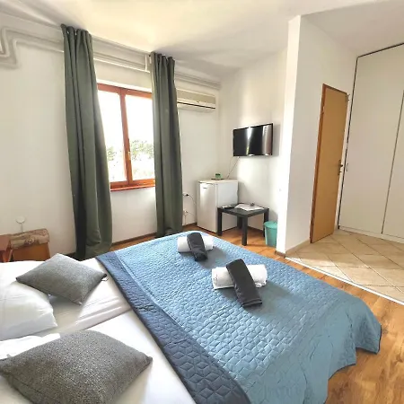 Linc & Гостевой дом 3*