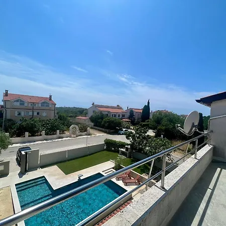 Linc & Банджоле